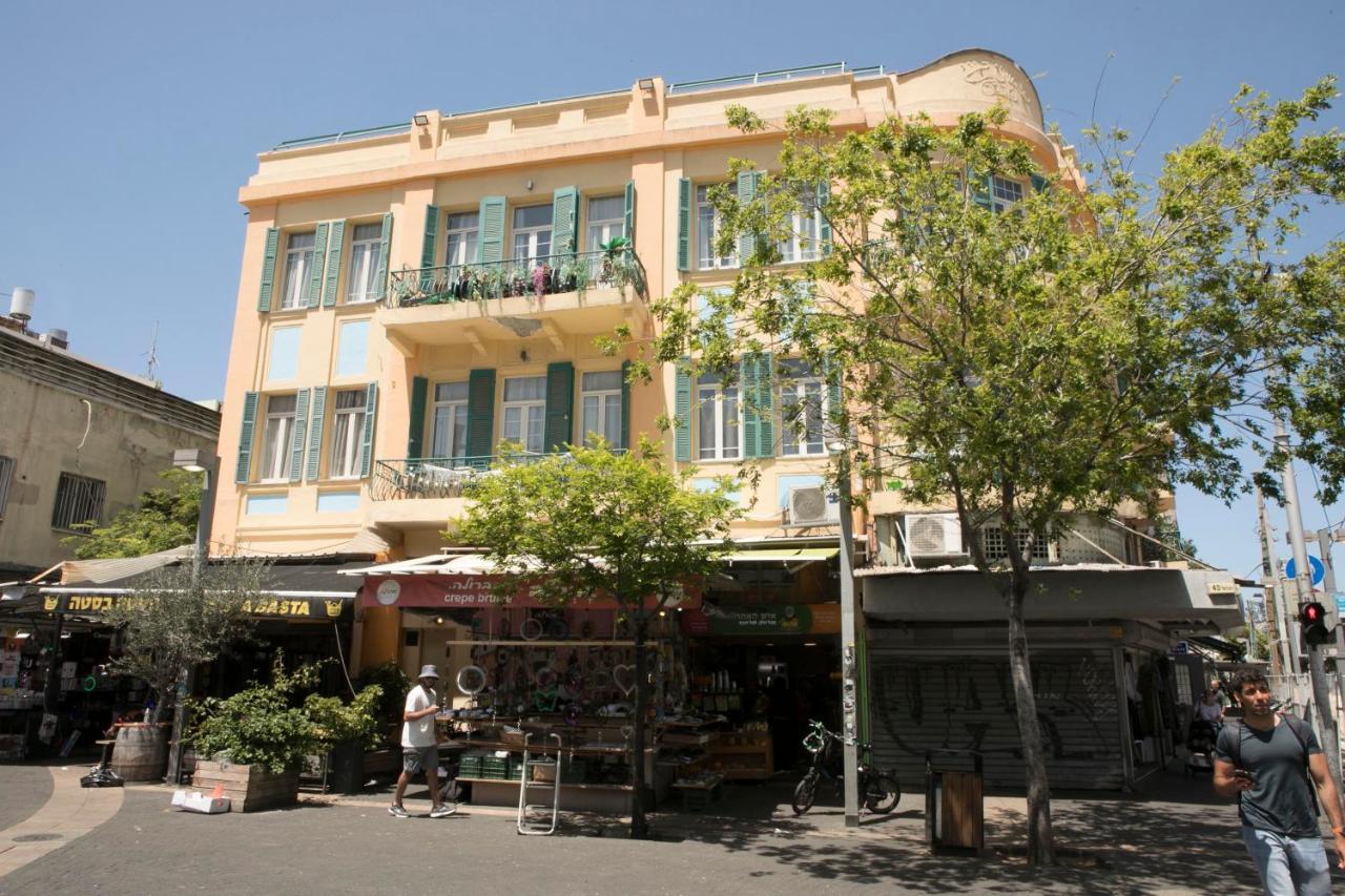 Bauhaus Stylish Apartments - By Bookiz Tel Aviv Esterno foto